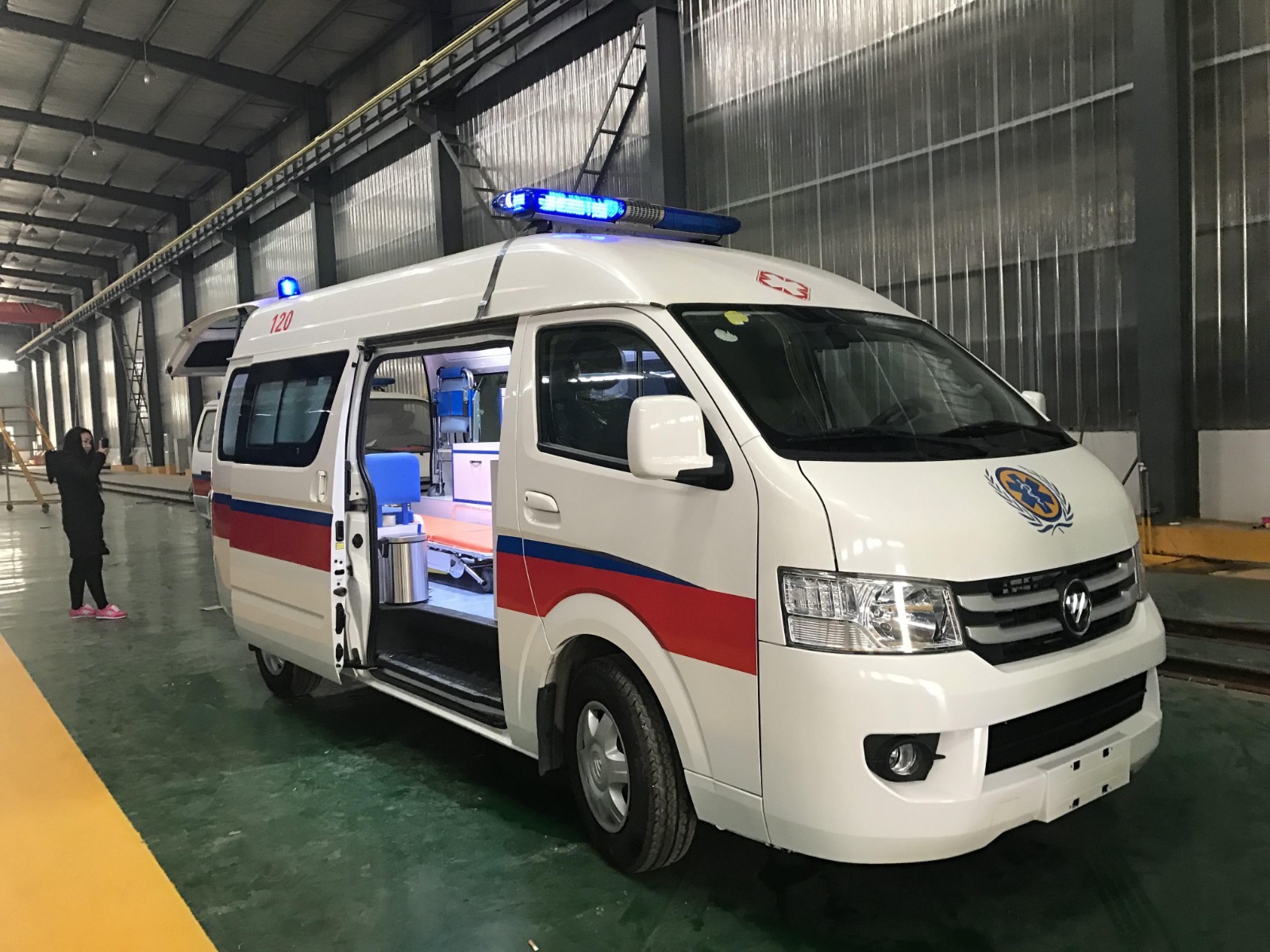 普宁县救护车转院