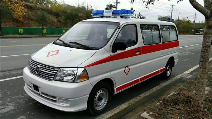 普宁县丰田海狮救护车